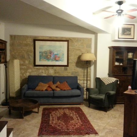 La Cueva Apartment Ancona Phòng bức ảnh