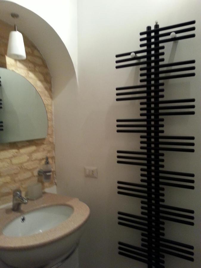 La Cueva Apartment Ancona Phòng bức ảnh